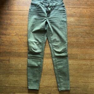 Women's Green Maurices skinny pants